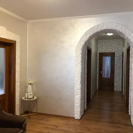 у оксани Solochin