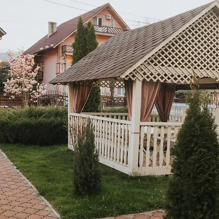 у оксани Konukevi Solochin