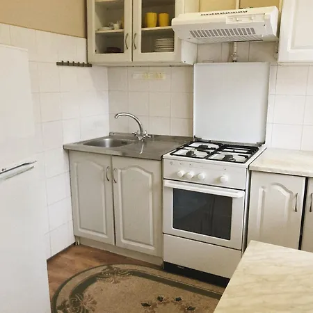 у оксани Konukevi Solochin